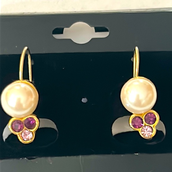 Fresh White Water Pearl Two Tone Amethyst Look Earrings - Picture 2 of 4